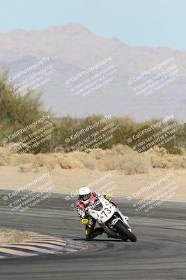 media/Dec-07-2025-CVMA (Sun) [[3e7d2de5dc]]/Race 9-Formula UL Shootout/